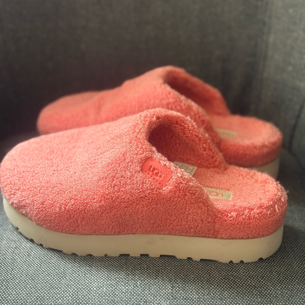 UGG FUZZ SUGAR TERRY SLIDE